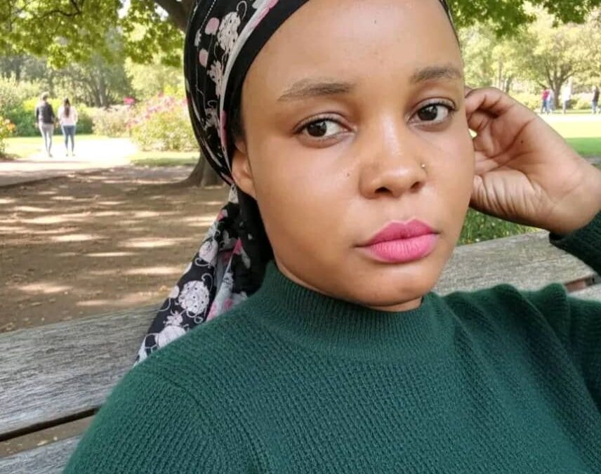 Zimbabwean Actress Lilian Chikoka, Popularly Known as Svinurai, Hospitalized After Collapsing on Set